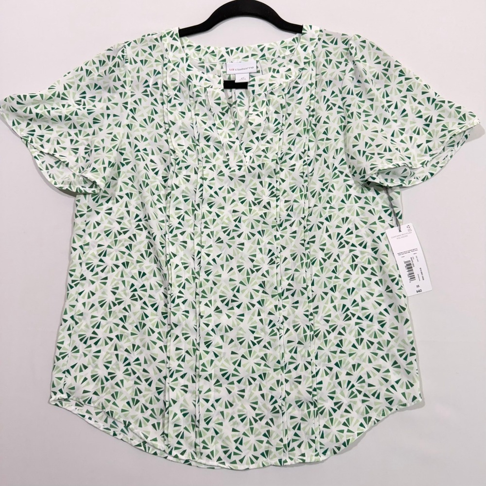 Liz Claiborne Blouse XS NWT‎ Green Geometric Pleated Shirt OfficeSiren Retro